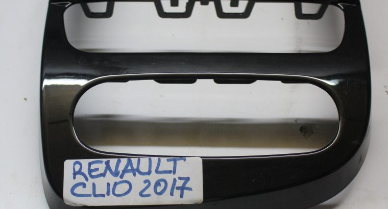 Calandre d’Autoradio Renault Clio 2017