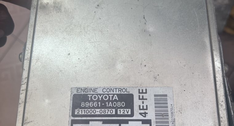 Boîte noire Toyota Auris Avensis
